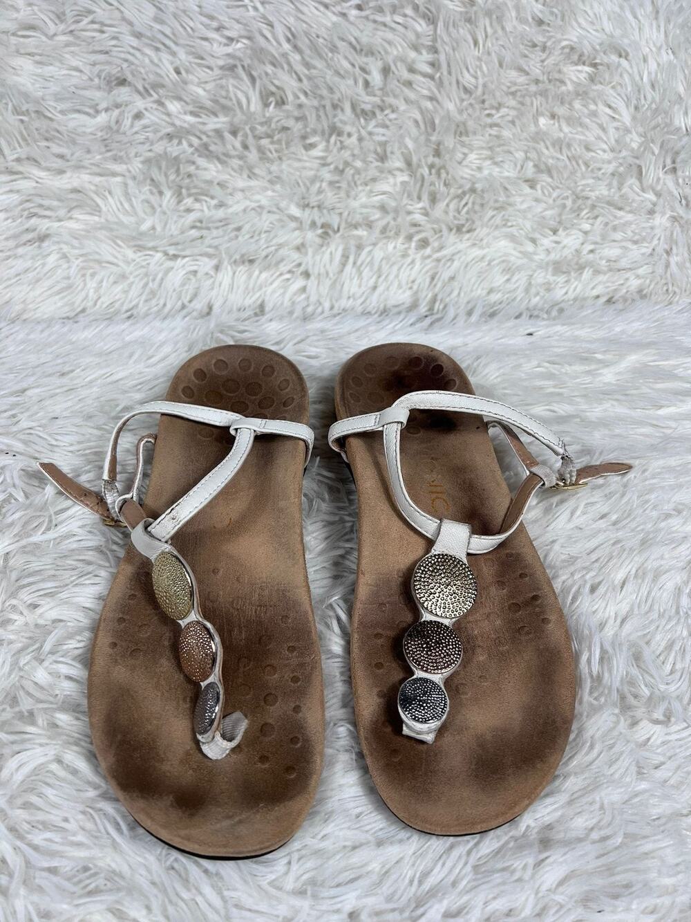 Vionic Sandals Womens Size 8 Thong Comfort Leather Shoes Orthaheel Support